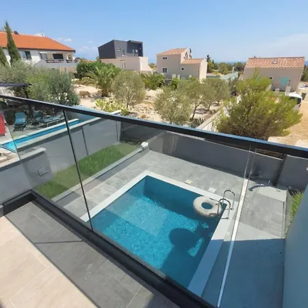 Sea View - In Kroatien Auf Bei Zadar Mit Privatem Pool Und Meerblick ויר