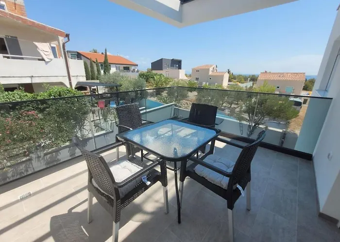 Daire Sea View - In Kroatien Auf Bei Zadar Mit Privatem Pool Und Meerblick