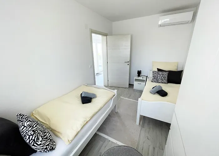 Daire Sea View - In Kroatien Auf Bei Zadar Mit Privatem Pool Und Meerblick