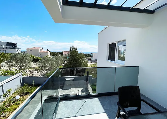 Daire Sea View - In Kroatien Auf Bei Zadar Mit Privatem Pool Und Meerblick *